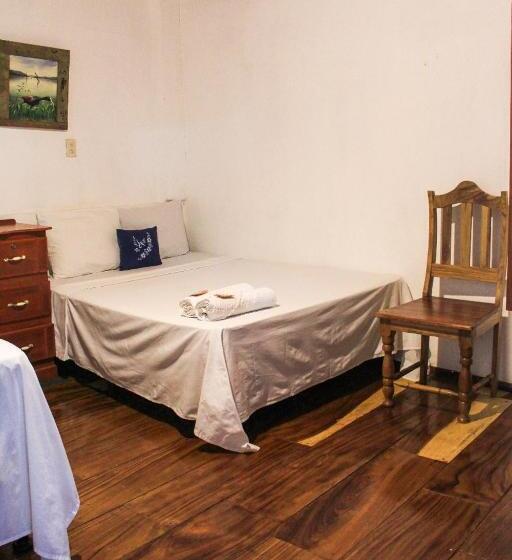 Номер Стандарт 2 Двуспальные Кровати, Hostal Raices De Mi Pueblo