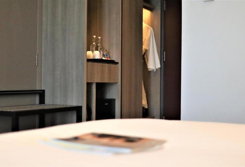 Quarto Superior Cama King, Ksl Esplanade