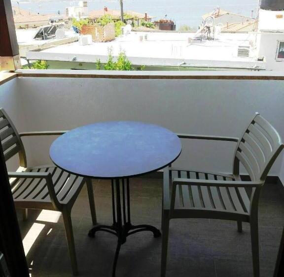 オーシャンビューデラックスルーム, Konaki Ouranoupolis