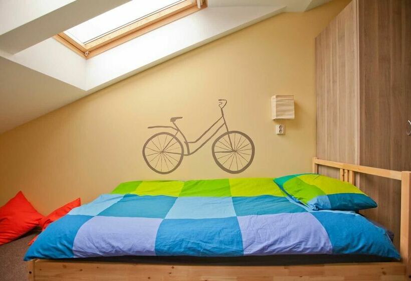 スタンダードルーム, Central City   Hostel