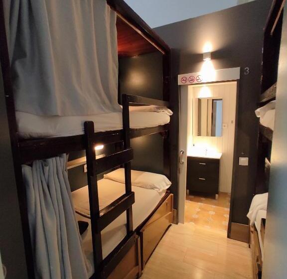Кровать в Общей Комнате, Ant Hostel Barcelona