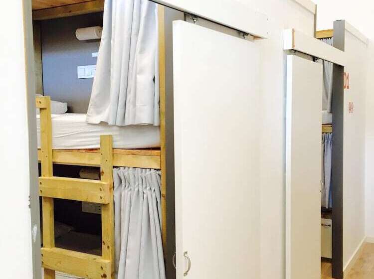 اتاق استاندارد, Ant Hostel Barcelona