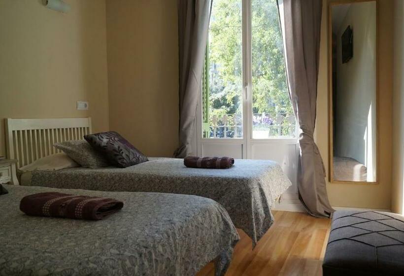 Номер Стандарт, Good Home Paseo De Gracia