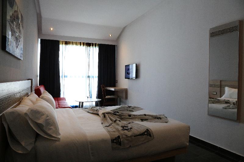 高级单人间, A44