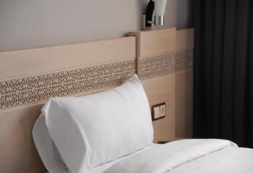 高级大房间, A44