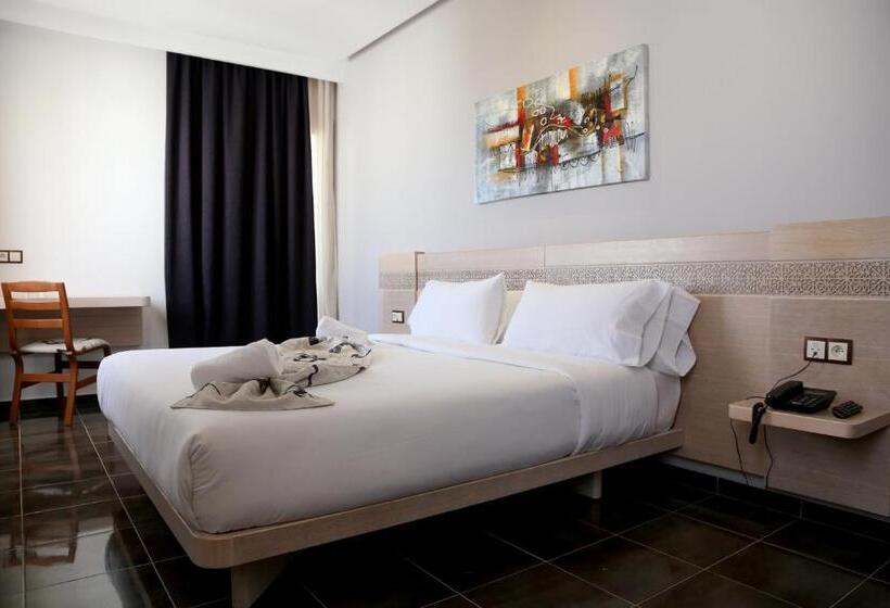 高级单人间, A44