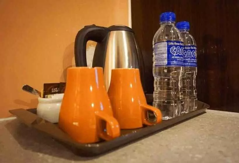 اتاق خانوادگی, Apple Hotel Penang