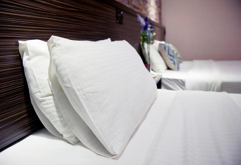 غرفة ديلوكس ثلاثية, Apple Hotel Penang