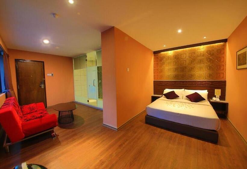 جناح إدارى, Apple Hotel Penang