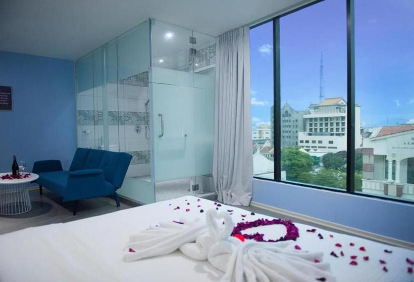 جناح إدارى, Apple Hotel Penang