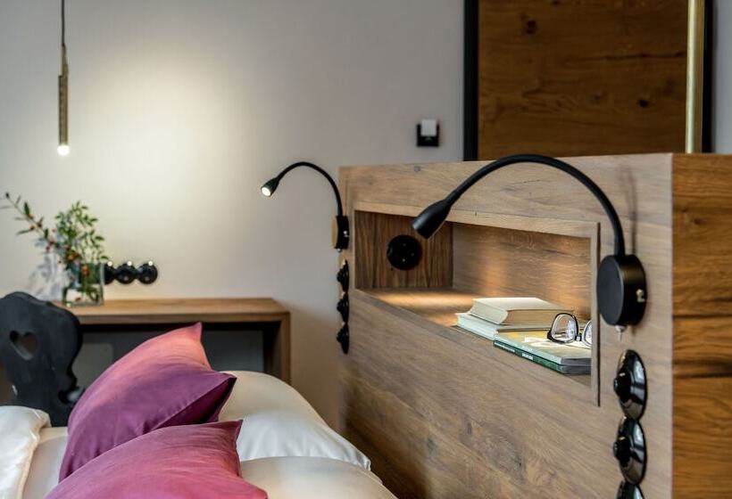 스탠다드 트리플 룸, Bio Hotel Adler