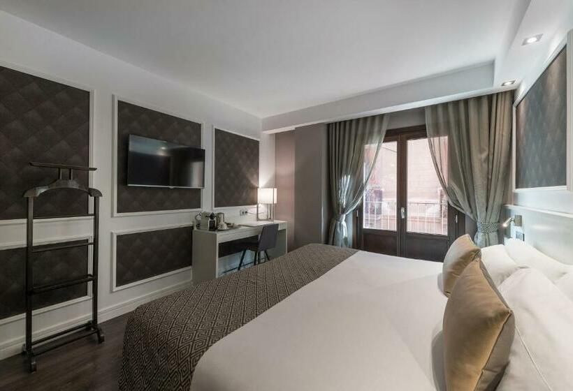 Номер Superior, Catalonia Magdalenes