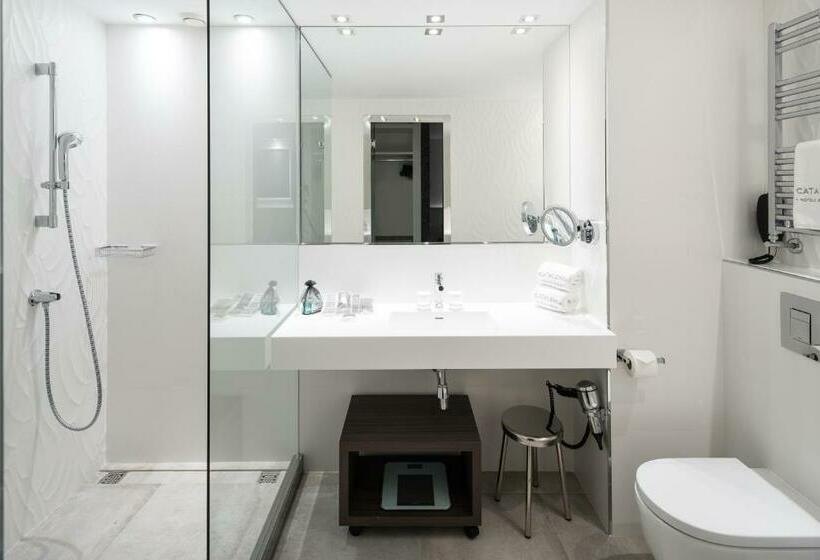 Номер Стандарт, Catalonia Magdalenes