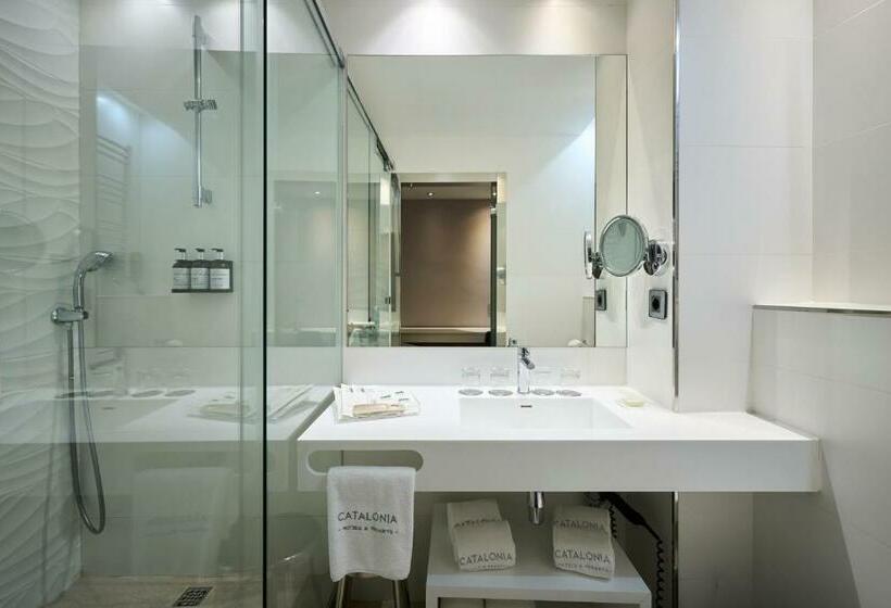 Четырехместный Номер Стандарт, Catalonia Magdalenes