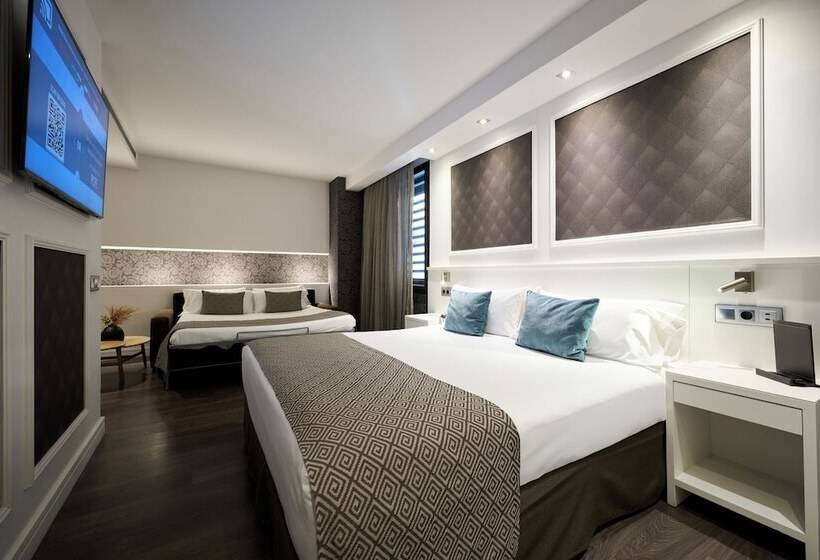 Четырехместный Номер Стандарт, Catalonia Magdalenes