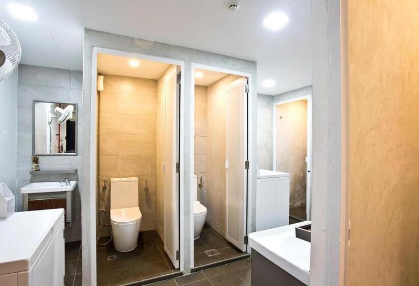 Pokój Czteroosobowy Standard, 7 Wonders Boutique Capsule