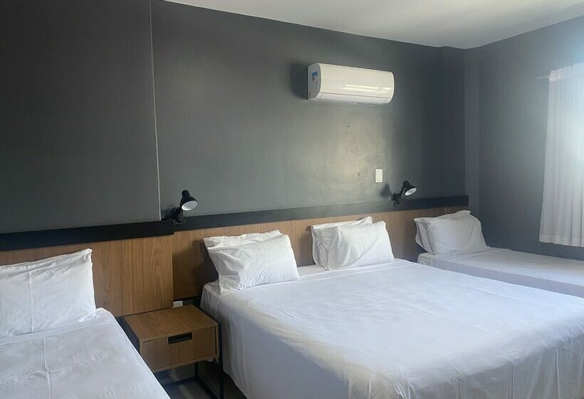 スタンダードトリプルルーム, Filipéia Tambaú