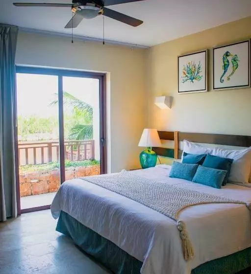 スーペリアー１ベッドルームビラ, Villas Grand Marina Kinuh