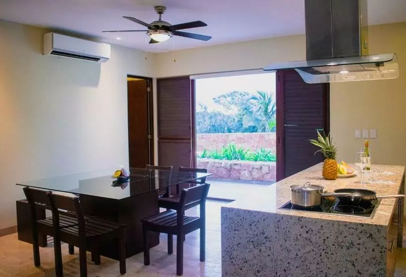 ビラホテル１ベッドルーム, Villas Grand Marina Kinuh