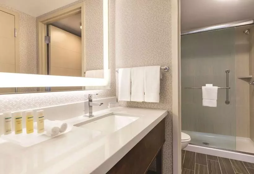 ダブルベッドのスタンダードスタジオ, Homewood Suites By Hilton Washington Dc Capitolnavy Yard