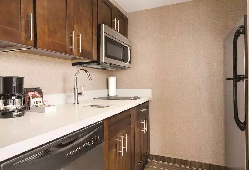 ダブルベッドのスタンダードスタジオ, Homewood Suites By Hilton Washington Dc Capitolnavy Yard