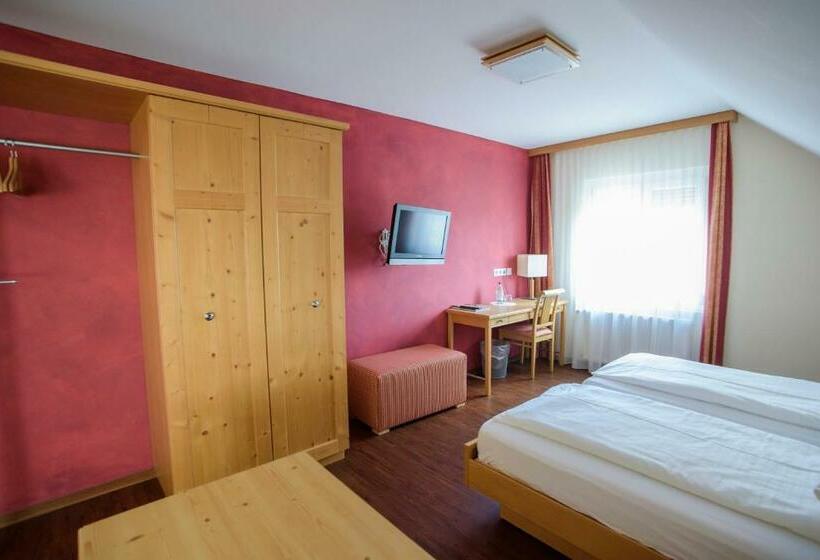 Семейный Номер, Landgasthof Linde