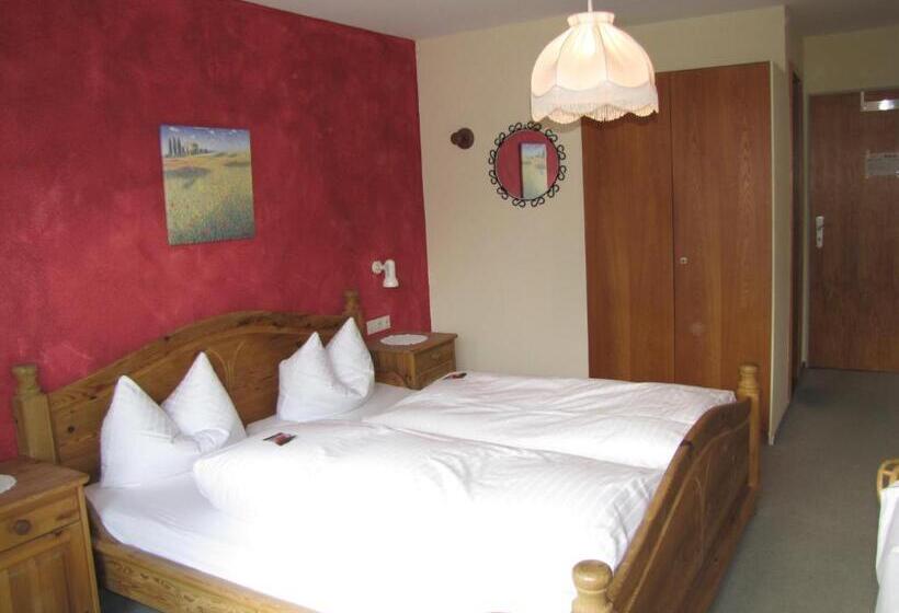 Классический Номер, Landgasthof Linde