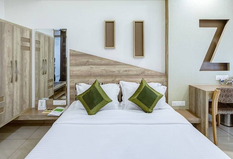 Номер Deluxe, Treebo Daksh Residency