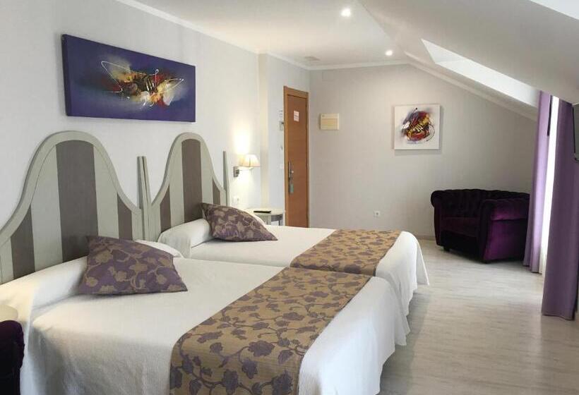 חדר סטנדרט לשלושה, Valle De Cabezon