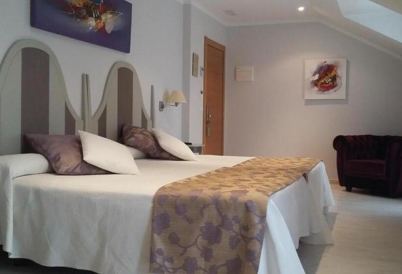 חדר סטנדרט לשלושה, Valle De Cabezon