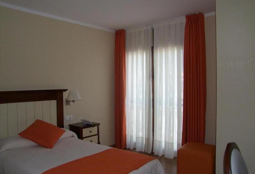 חדר סטנדרט מותאם לאדם עם מוגבלויות, Valle De Cabezon