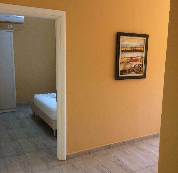 스탠다드 트리플 발코니 룸, Vila Lule