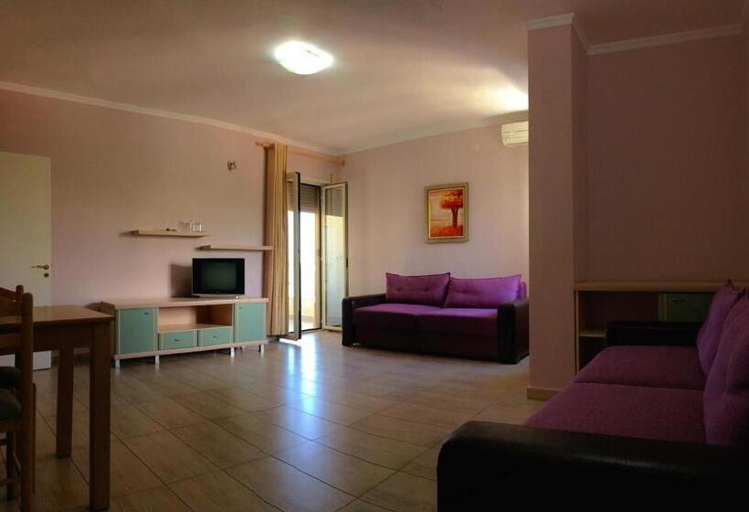 컴포트 싱글 룸, Vila Lule