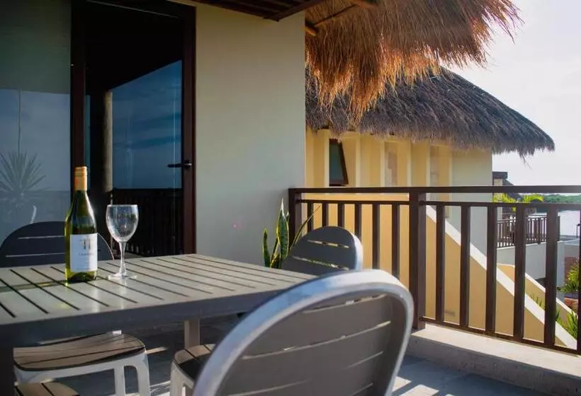 デラックスビラの１ベッドルーム, Villas Grand Marina Kinuh