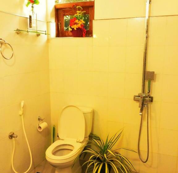 חדר אקונומי, Romeo And Juliet Guest House