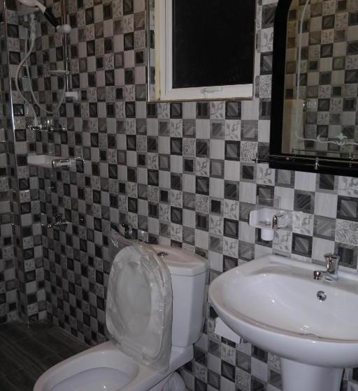 דירת חדר בקומת קרקע, Romeo And Juliet Guest House