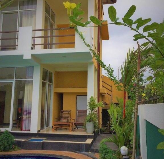 דירת חדר בקומת קרקע, Romeo And Juliet Guest House