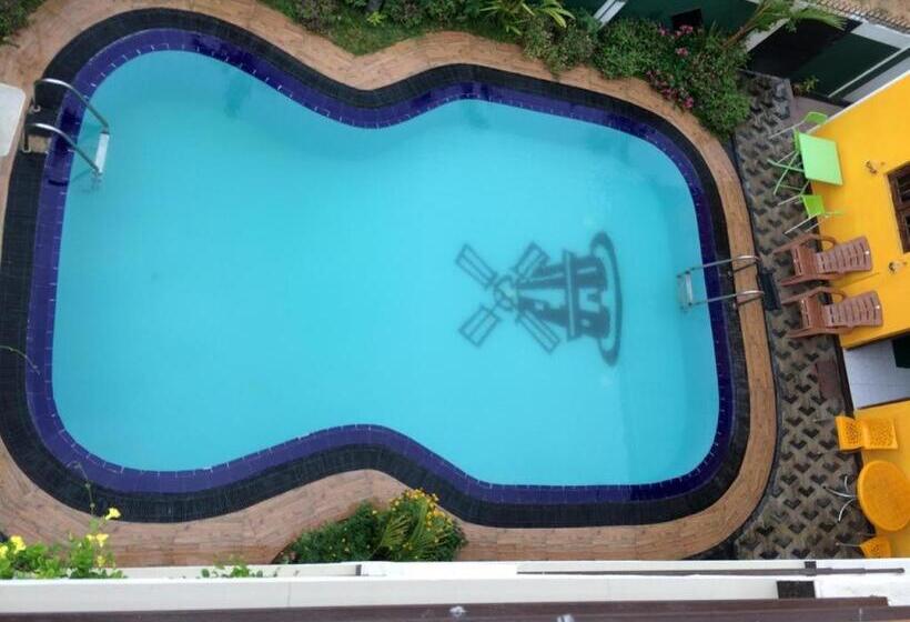 דירת חדר שינה 1 עם מרפסת ונוף לבריכה, Romeo And Juliet Guest House