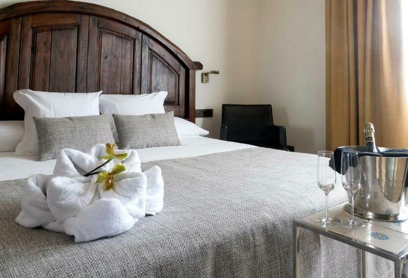 デラックスジュニアスイート, Sa Voga Hotel & Spa