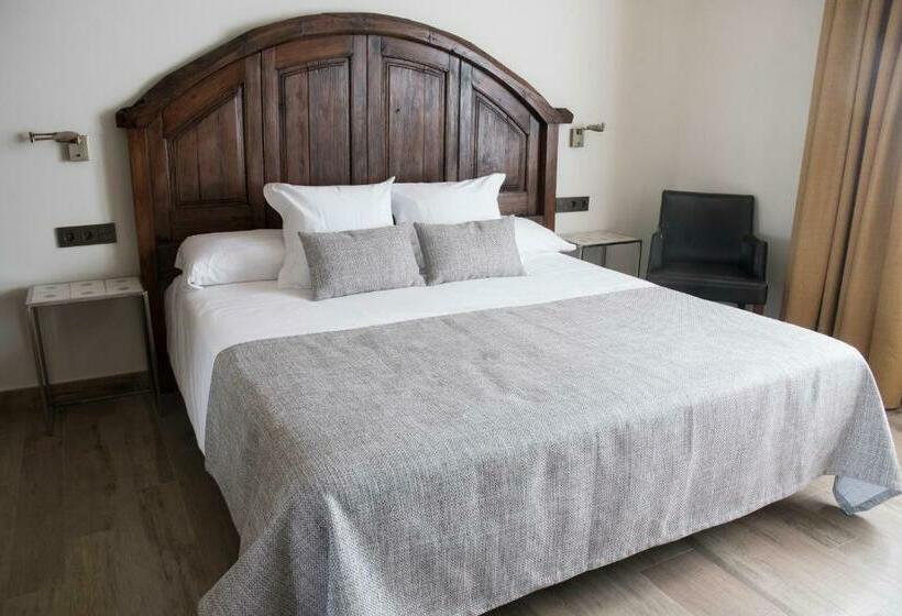 سوییت جونیور لوکس, Sa Voga Hotel & Spa