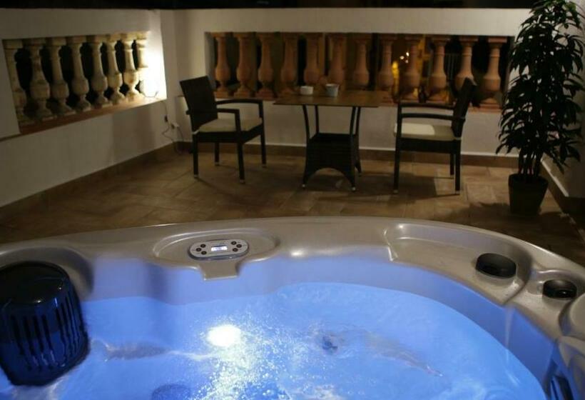 デラックスジュニアスイート, Sa Voga Hotel & Spa