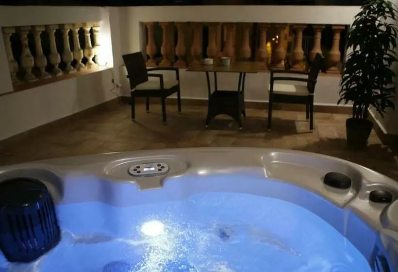 デラックスジュニアスイート, Sa Voga Hotel & Spa
