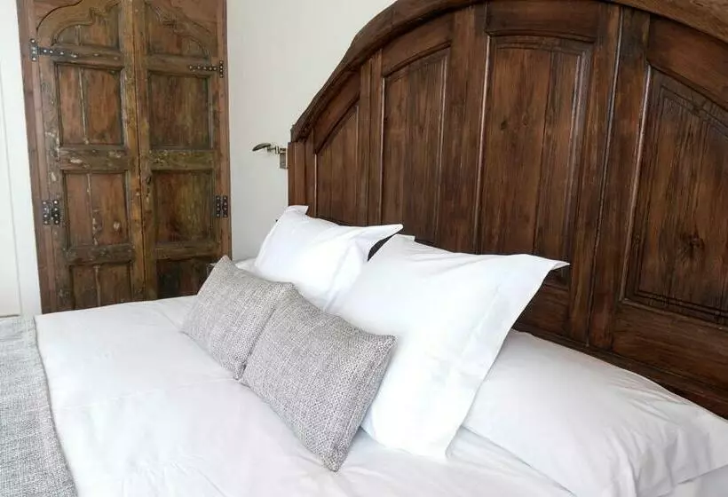 デラックスジュニアスイート, Sa Voga Hotel & Spa
