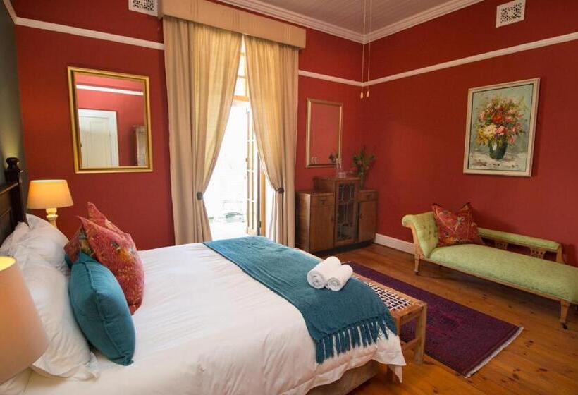 غرفة قياسية مزوَّدة بشُرفة, Airlies Guest House