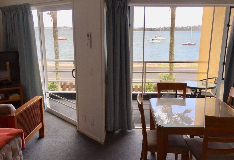 Suite Sea View, Bucklands Beach Waterfront Motel