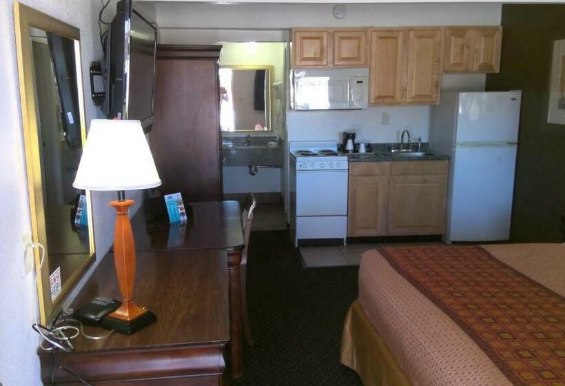 Стандартный Номер Кровать Кинг, 1st Interstate Inn Montrose