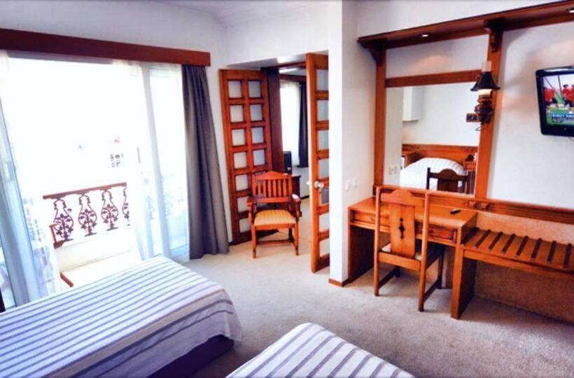 جناح مطلّ علي البحر, Bac Pansiyon