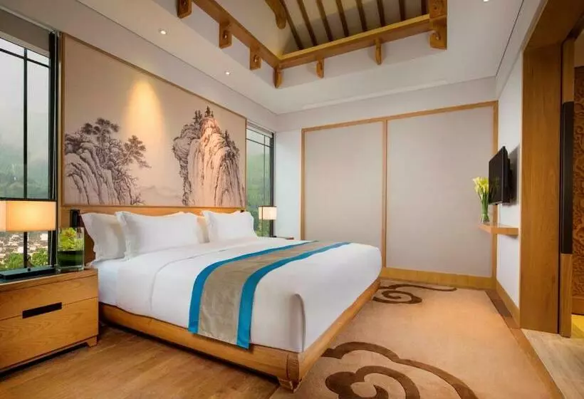 キングサイズベッドのスイートルーム, Banyan Tree Hotel Huangshan The Ancient Charm Of Huizhou, A Paradise