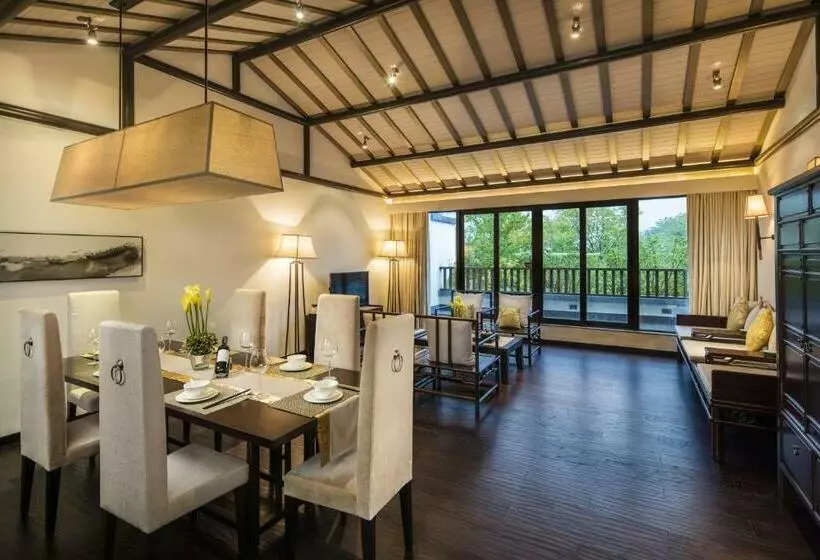 ツーベッドルーム　ヴィラ, Banyan Tree Hotel Huangshan The Ancient Charm Of Huizhou, A Paradise