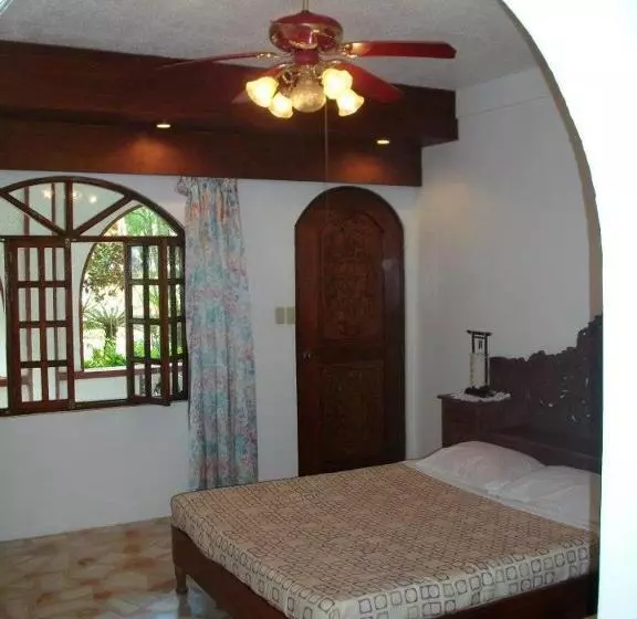Deluxe-perhehuone, Blue Crystal Beach Resort